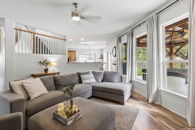 21219 Villa Valencia, San Antonio, TX 78258