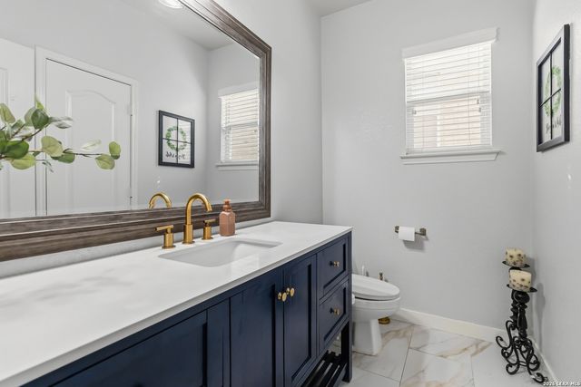 21219 Villa Valencia, San Antonio, TX 78258
