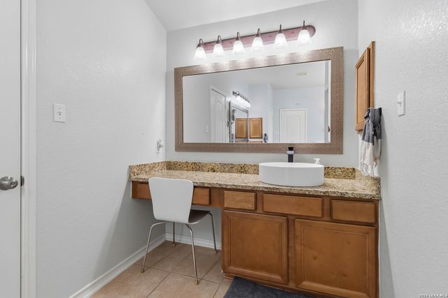 21219 Villa Valencia, San Antonio, TX 78258