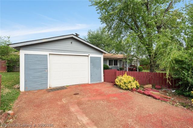 839 14th Street, Barling, AR 72923