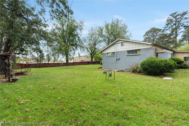 839 14th Street, Barling, AR 72923