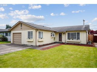 3381 NEBRASKA St, Longview, WA 98632