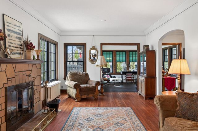 4836 Quail Avenue N, Crystal, MN 55429