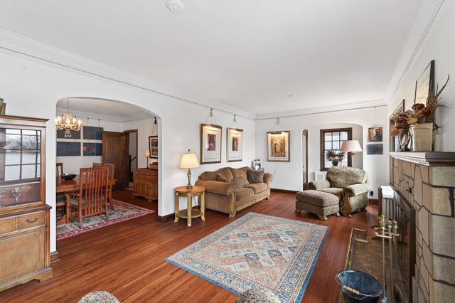 4836 Quail Avenue N, Crystal, MN 55429