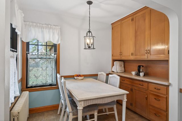 4836 Quail Avenue N, Crystal, MN 55429