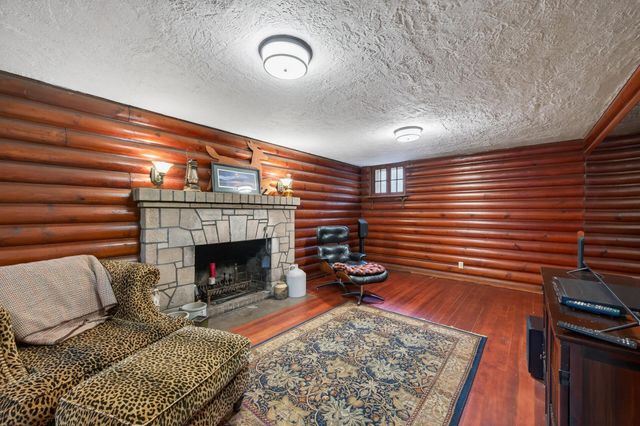 4836 Quail Avenue N, Crystal, MN 55429