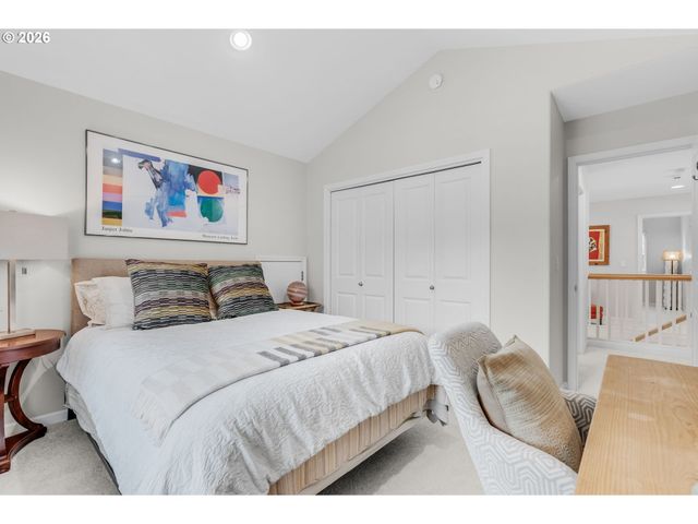 2526 Nw MARSDEN Pl, Portland, OR 97229