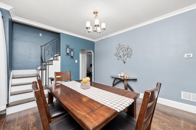 3508 Gunderson Avenue, Berwyn, IL 60402