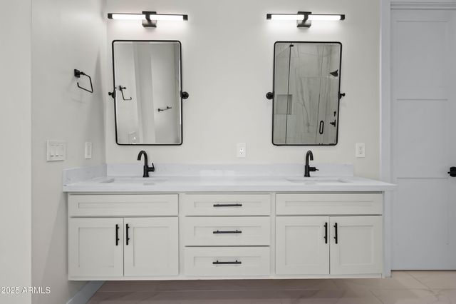 4409 N 32ND Street, Phoenix, AZ 85018