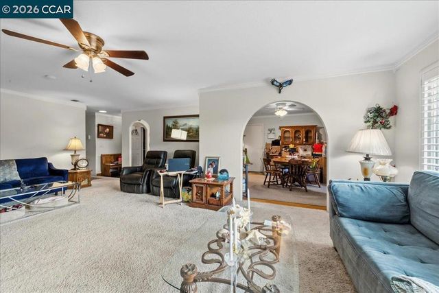 5833 Singing Hills Ave, Livermore, CA 94551