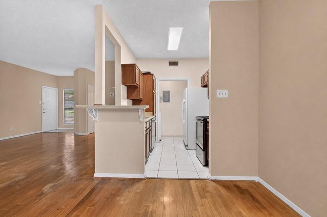 8241 Sands Point Drive 159, Houston, TX 77036