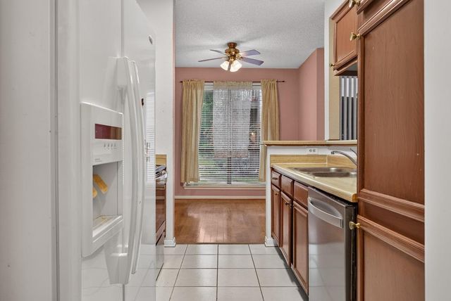 8241 Sands Point Drive 159, Houston, TX 77036