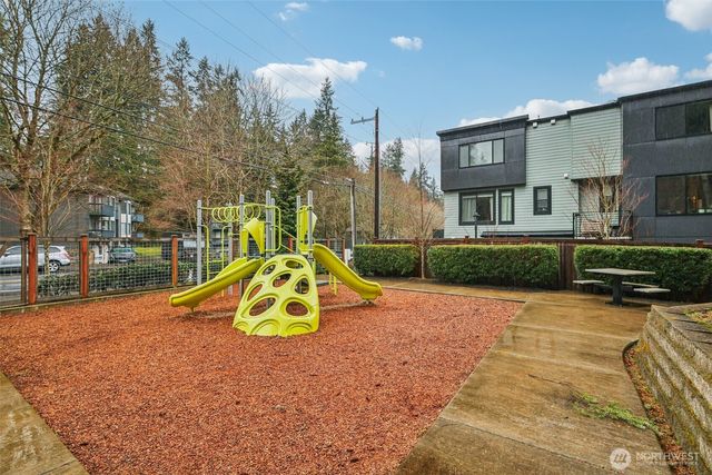 18775 76th Avenue W, Lynnwood, WA 98037