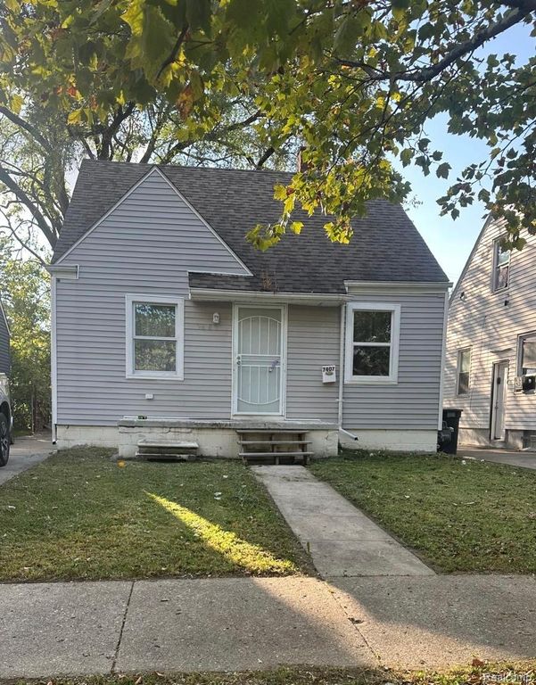 7407 Auburn Street, Detroit, MI 48228