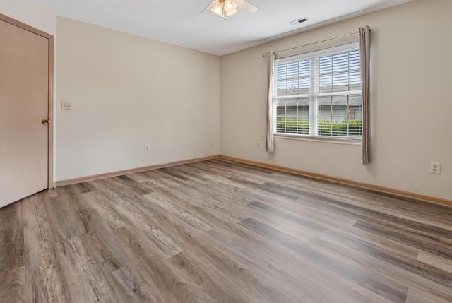 2405 Sportsman Drive, Grove City, OH 43123