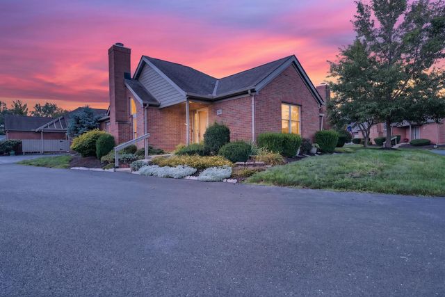 2405 Sportsman Drive, Grove City, OH 43123