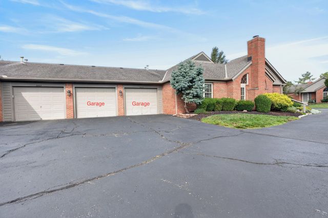 2405 Sportsman Drive, Grove City, OH 43123