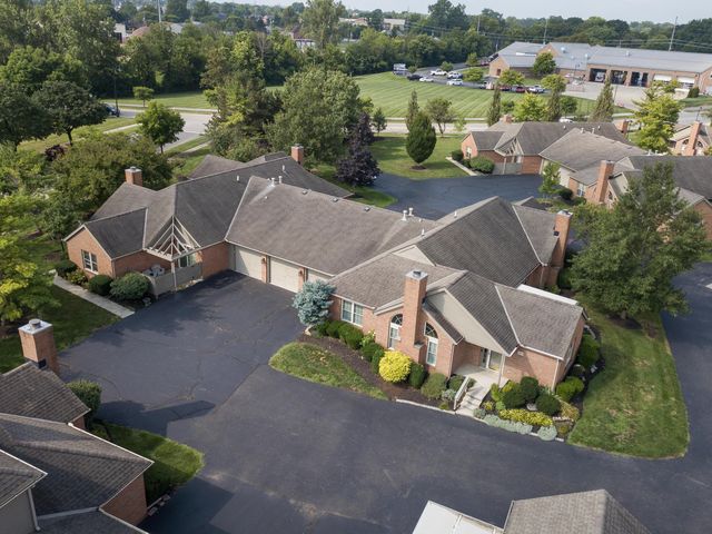 2405 Sportsman Drive, Grove City, OH 43123