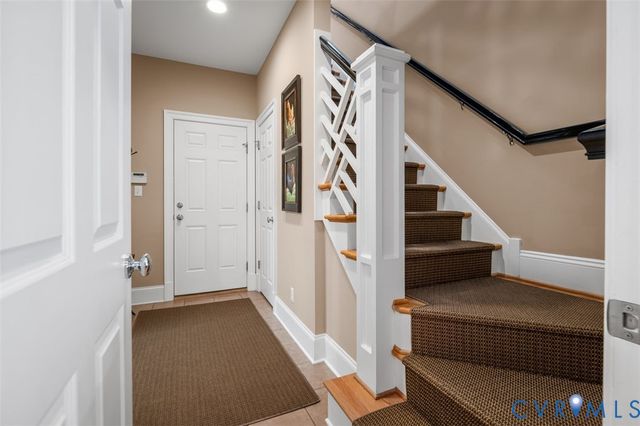 217 Middle Quarter Ln, Henrico, VA 23238