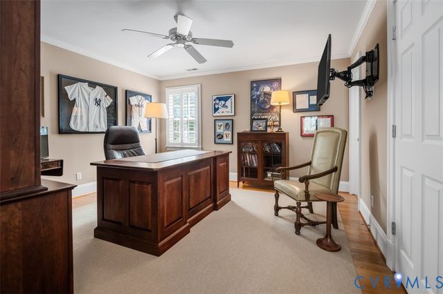 217 Middle Quarter Ln, Henrico, VA 23238
