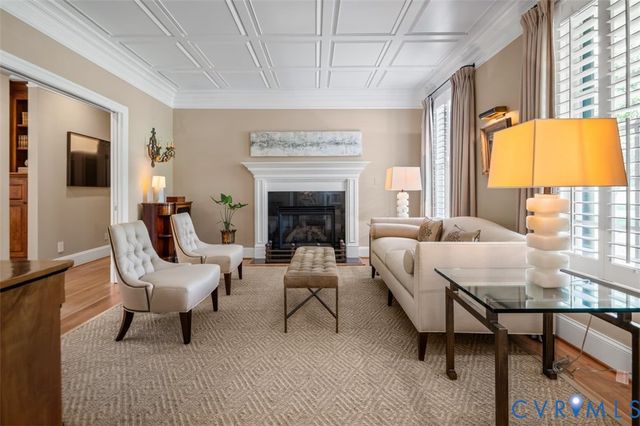 217 Middle Quarter Ln, Henrico, VA 23238