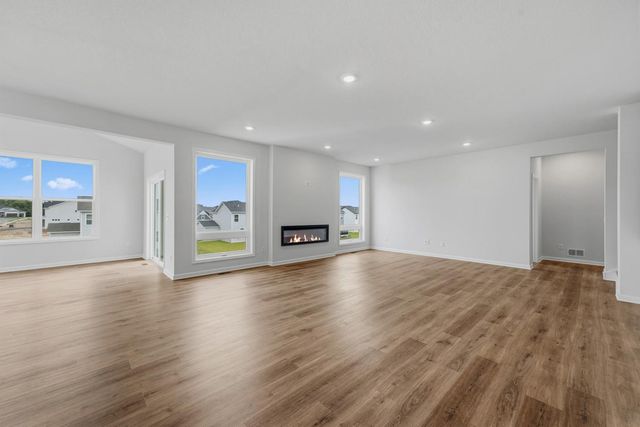 914 Big Woods Drive, Delano, MN 55328