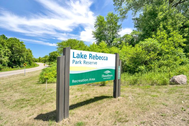 914 Big Woods Drive, Delano, MN 55328