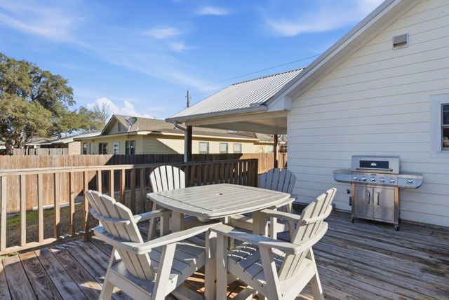 306 Dale Avenue, Stephenville, TX 76401