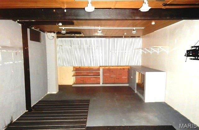 7749 Canisius Lane, Hazelwood, MO 63042