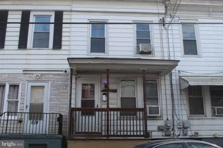 621 W NORWEGIAN STREET, Pottsville, PA 17901
