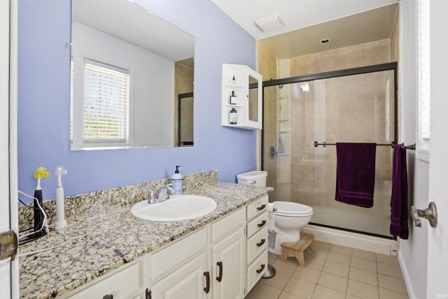 5122 Woodridge Drive, Newburgh, IN 47630