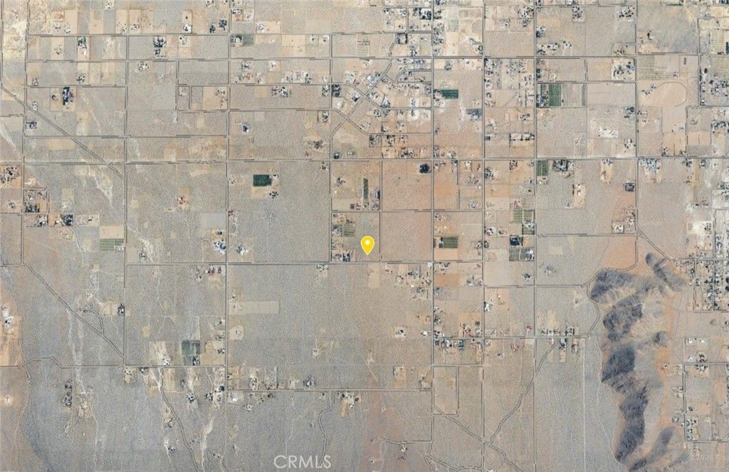 Image 10 of property listing at 0 Sutter Road, Lucerne Valley, CA 92356