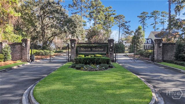 135 Marsh Harbor Drive S, Savannah, GA 31410