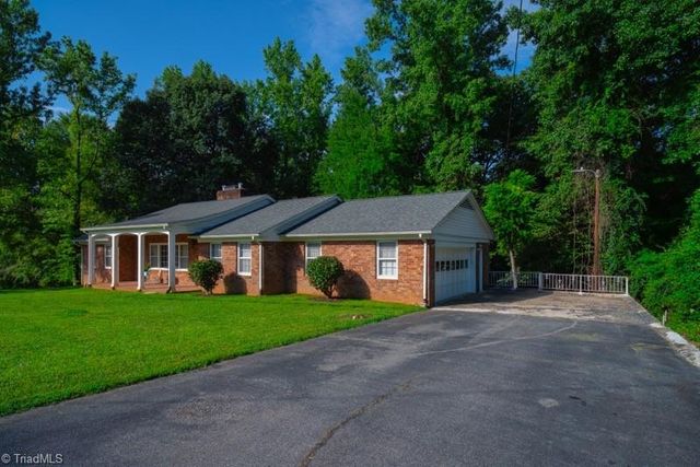 246 Merry Hills Drive, High Point, NC 27262