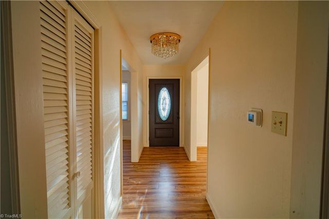 246 Merry Hills Drive, High Point, NC 27262
