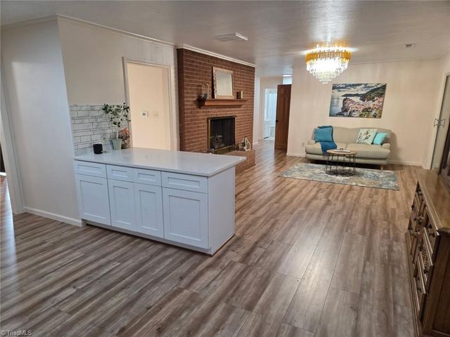 246 Merry Hills Drive, High Point, NC 27262