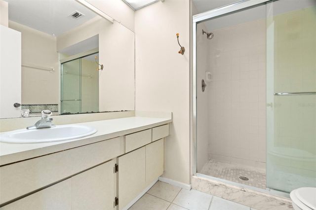 5265 E BAY DRIVE 410, Clearwater, FL 33764