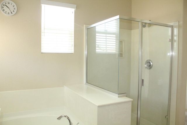 2532 Cottage Pointe Dr, Riverbank, CA 95367