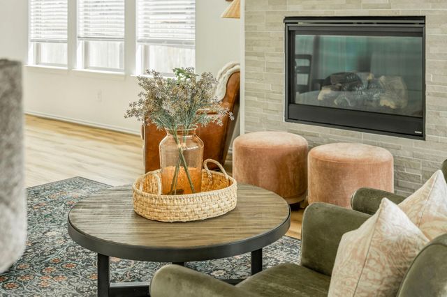 337 Langhorne BND, Liberty Hill, TX 78642