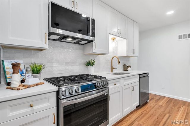 4508 Thicket Drive, St Louis, MO 63129