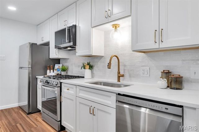 4508 Thicket Drive, St Louis, MO 63129