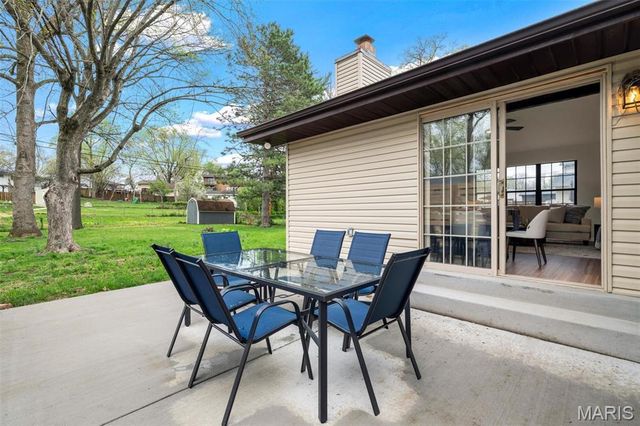 4508 Thicket Drive, St Louis, MO 63129