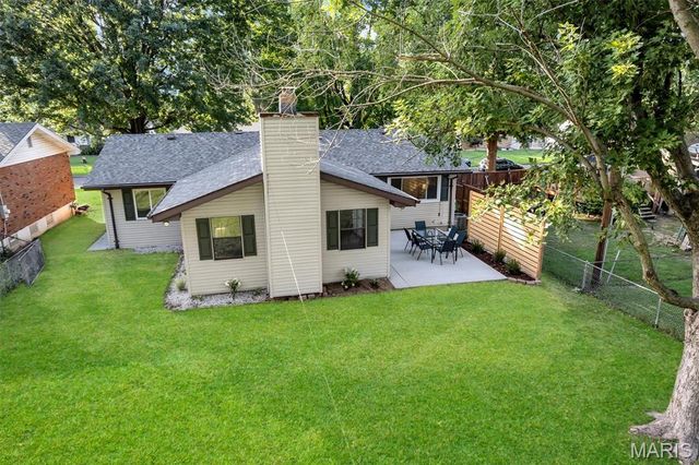 4508 Thicket Drive, St Louis, MO 63129