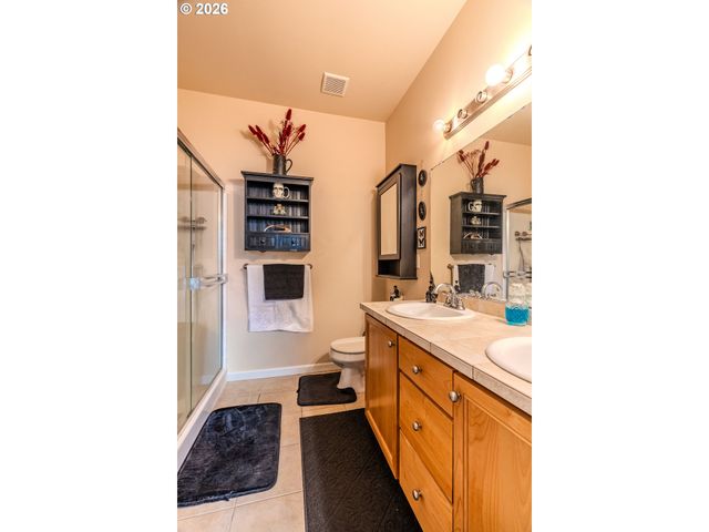 866 Nw COUNCIL Dr, Gresham, OR 97030