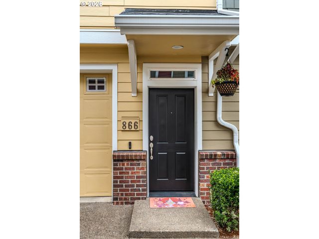 866 Nw COUNCIL Dr, Gresham, OR 97030