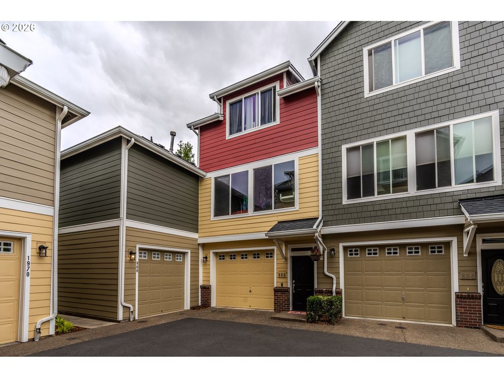 866 Nw COUNCIL Dr, Gresham, OR 97030