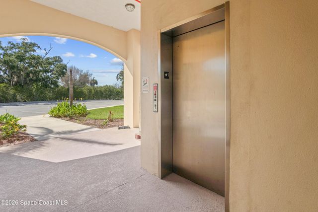 735 W Pilot Lane 506, Merritt Island, FL 32952