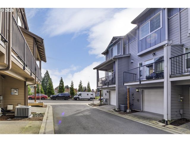 187 Ne 80TH Ave, Hillsboro, OR 97006