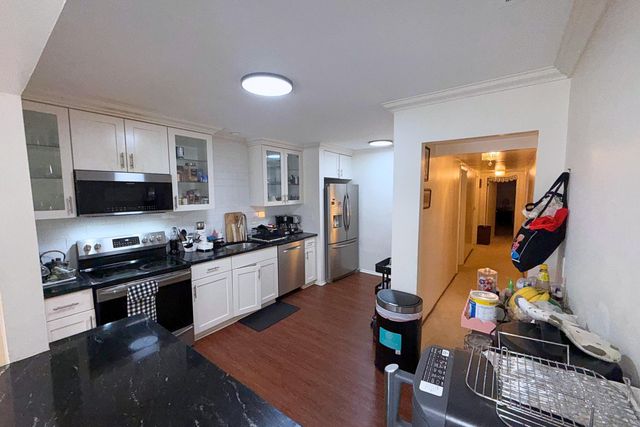 7361 Radcliff Drive, West Bloomfield Twp, MI 48322