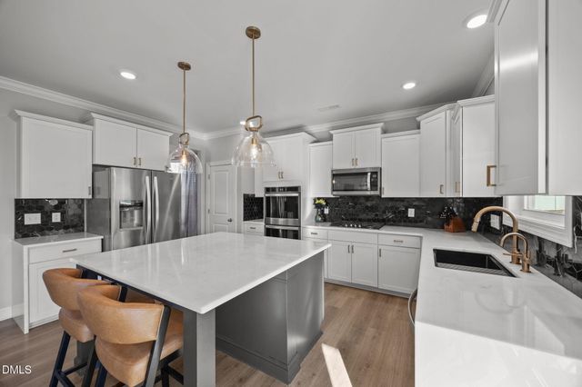 1315 Abington Drive, Mebane, NC 27302